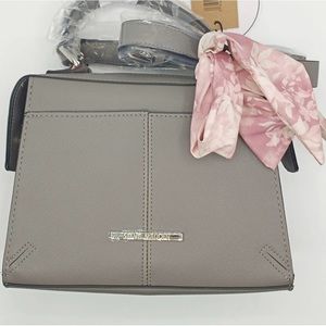 COPY - Steve Madden Grey Breese Crossbody-she’s not sold!